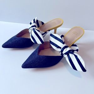 CAbi Kitten Heels w/ Bow • Navy•White•Yellow • Sz 8
